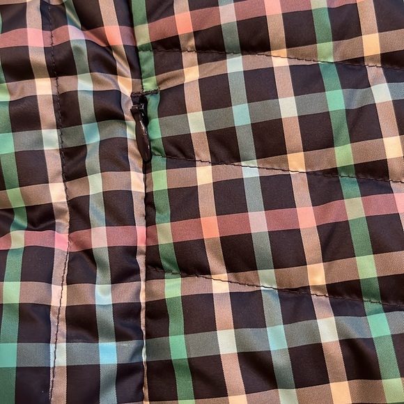 Talbots Genuine Down Vest - Picture 6 of 10